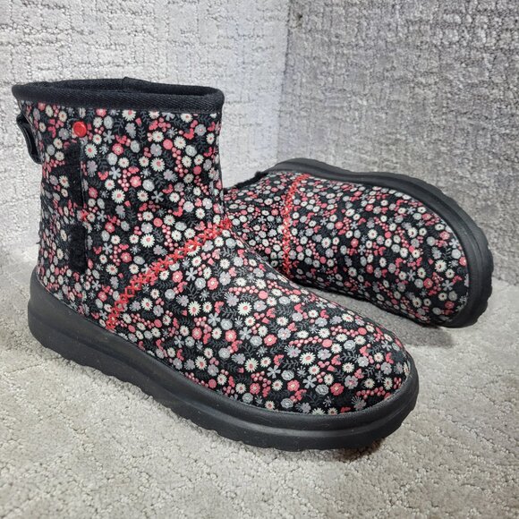 UGG I Heart Kisses Mini Women's Size 8 US Black Floral Winter Boots 1006207 - Picture 12 of 12